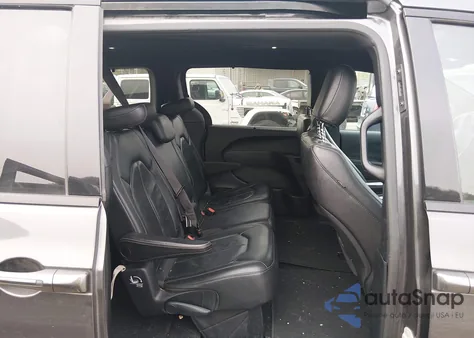 2018 Chrysler Pacifica Touring L z USA, uszkodzony, nr VIN 2C4RC1BG3JR306406